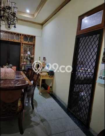 Siap Huni Hunian Elit 9 Kamar di Cempaka Putih Dekat ke Mana Saja Siap Huni Hunian Elit 9 Kamar di Cempaka Putih Dekat ke Mana Saja