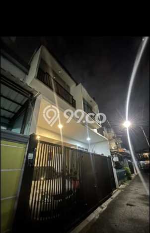 Hot Offer Hunian Premium Ideal dan Luas di Tebet, Jakarta Selatan Hot Offer Hunian Premium Ideal dan Luas di Tebet, Jakarta Selatan