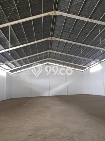 LOKASI STRATEGIS! Gudang For Rent di Tarumajaya, Luas 882m², Kawasan Berkembang LOKASI STRATEGIS! Gudang For Rent di Tarumajaya, Luas 882m², Kawasan Berkembang