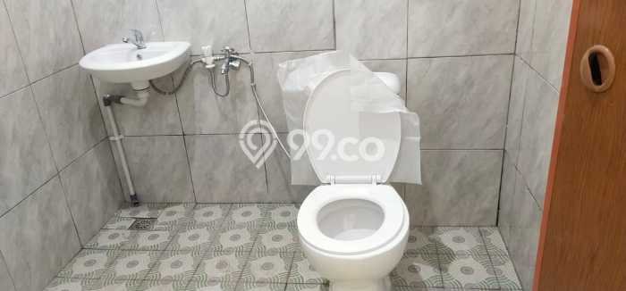 LOKASI STRATEGIS! Gudang For Rent di Tarumajaya, Luas 882m², Kawasan Berkembang LOKASI STRATEGIS! Gudang For Rent di Tarumajaya, Luas 882m², Kawasan Berkembang