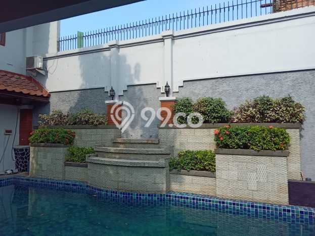 Jual Rumah Mewah Megah Dengan View Eksklusif di Cawang, Jakarta Timur Jual Rumah Mewah Megah Dengan View Eksklusif di Cawang, Jakarta Timur