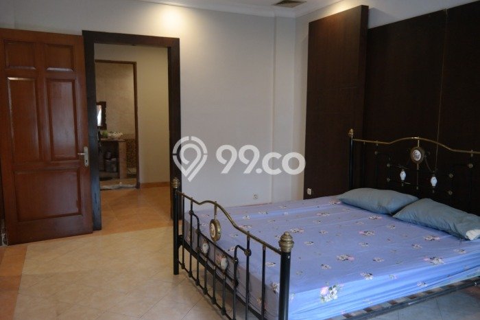 Jual Rumah Mewah Megah Dengan View Eksklusif di Cawang, Jakarta Timur Jual Rumah Mewah Megah Dengan View Eksklusif di Cawang, Jakarta Timur