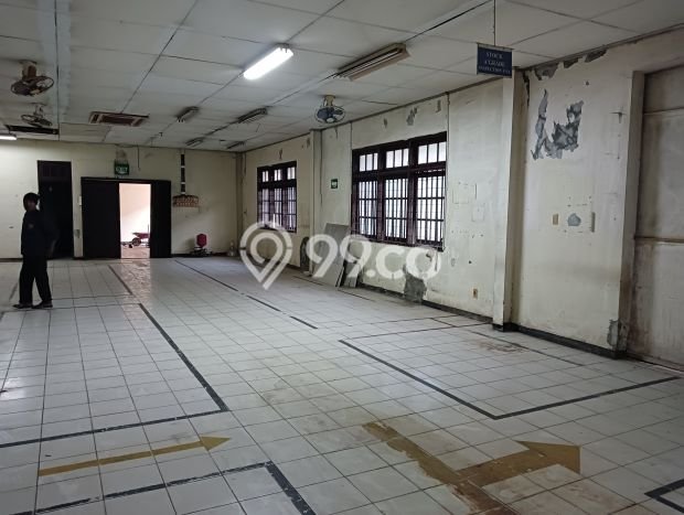 FOR RENT! Gudang di Narogong Cocok untuk Bisnis 6000m2 FOR RENT! Gudang di Narogong Cocok untuk Bisnis 6000m2