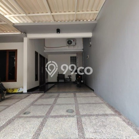 Rumah Luxury Modern Tanpa Renovasi di Bendungan Hilir Jakarta Pusat Rumah Luxury Modern Tanpa Renovasi di Bendungan Hilir Jakarta Pusat