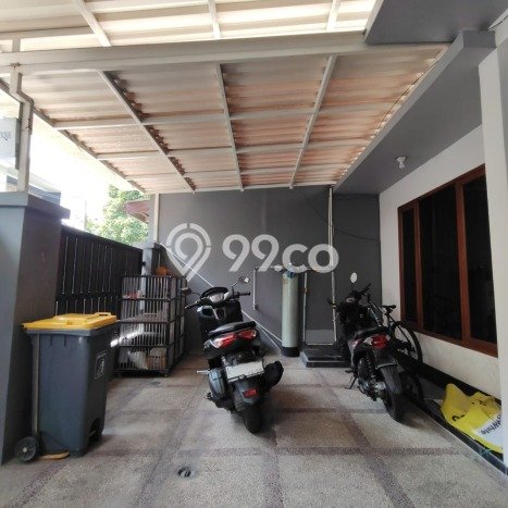 Rumah Luxury Modern Tanpa Renovasi di Bendungan Hilir Jakarta Pusat Rumah Luxury Modern Tanpa Renovasi di Bendungan Hilir Jakarta Pusat