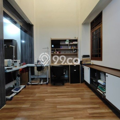 Rumah Luxury Modern Tanpa Renovasi di Bendungan Hilir Jakarta Pusat Rumah Luxury Modern Tanpa Renovasi di Bendungan Hilir Jakarta Pusat