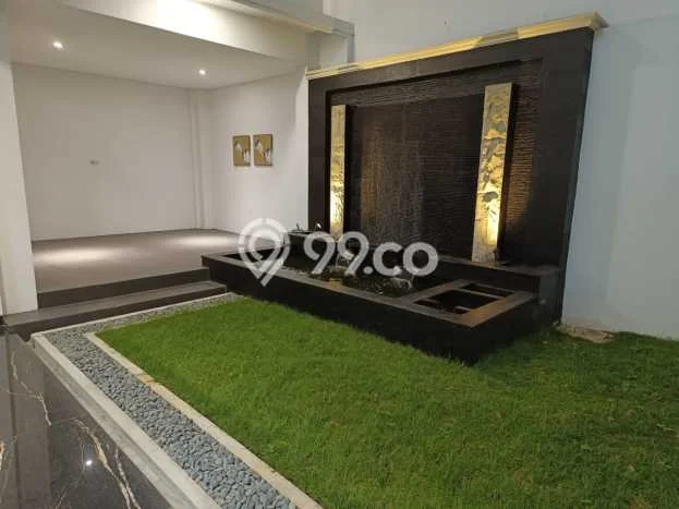 Dijual Rumah Premium dengan Fasilitas Sekitar Komplit di Wiyung, Surabaya Dijual Rumah Premium dengan Fasilitas Sekitar Komplit di Wiyung, Surabaya