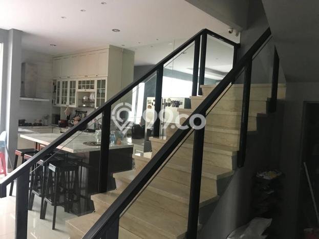 For Sale Rumah 3 Kamar Lokasi Strategis Bagus dan Strategis di Batununggal For Sale Rumah 3 Kamar Lokasi Strategis Bagus dan Strategis di Batununggal