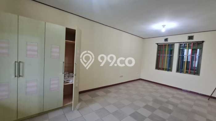 BEST PRICE! Rumah Berkualitas di Parongpong, Luas 184m² Bangunan 250m² BEST PRICE! Rumah Berkualitas di Parongpong, Luas 184m² Bangunan 250m²
