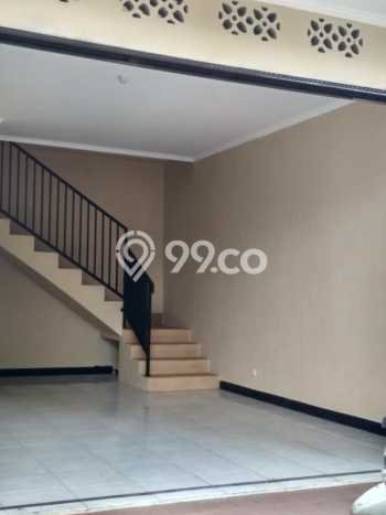 Dijual! Ruko di Sarijadi Bandung LT 32m2 / LB 56m2 Kawasan Strategis Dijual! Ruko di Sarijadi Bandung LT 32m2 / LB 56m2 Kawasan Strategis
