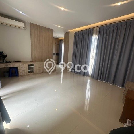 For Sale! Luxury House LT 250m2 Desain Elegan di Pantai Indah Kapuk For Sale! Luxury House LT 250m2 Desain Elegan di Pantai Indah Kapuk