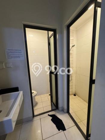Kost Dijual di Summarecon Serpong dengan 9 KT dan Luas 210m2 Kost Dijual di Summarecon Serpong dengan 9 KT dan Luas 210m2