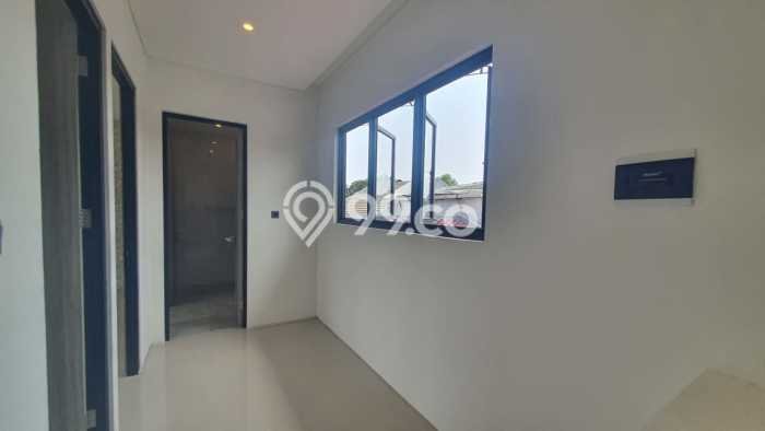 Dijual Cepat Rumah Bagus Siap Huni LB 140m2 di Citraland, Surabaya Dijual Cepat Rumah Bagus Siap Huni LB 140m2 di Citraland, Surabaya