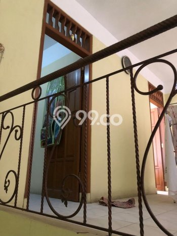 Rumah di Manukan, Surabaya, Luas 102m2m² LB 80m2m² - INVESTASI TERBAIK! Rumah di Manukan, Surabaya, Luas 102m2m² LB 80m2m² - INVESTASI TERBAIK!