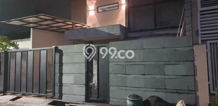 Dijual Rumah Mewah Exclusive di Dukuh Pakis, Surabaya Dijual Rumah Mewah Exclusive di Dukuh Pakis, Surabaya