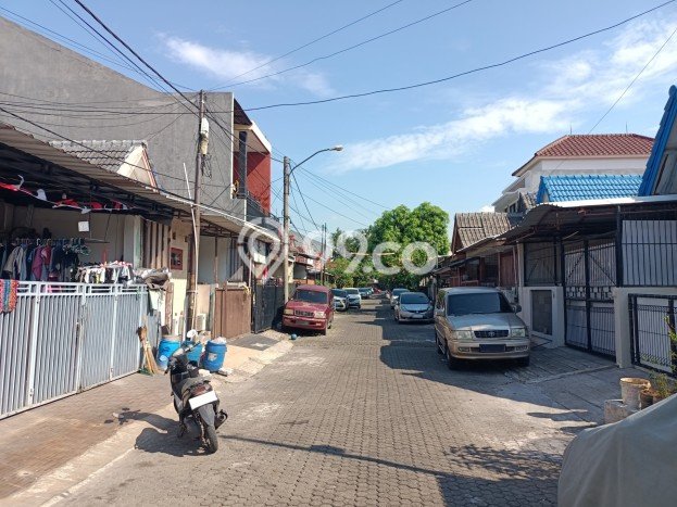 Rumah Modern 3 KT di Taman Royal Tangerang Rumah Modern 3 KT di Taman Royal Tangerang