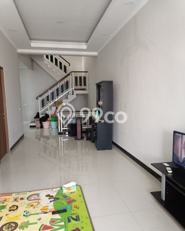 Dijual Rumah Luas Megah Dengan View Cantik di Duri Kosambi, Jakarta Barat Dijual Rumah Luas Megah Dengan View Cantik di Duri Kosambi, Jakarta Barat