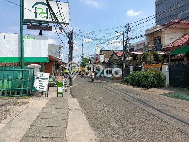 Rumah Mewah Siap Huni LT 360m2 di Kembangan, Jakarta Barat Rumah Mewah Siap Huni LT 360m2 di Kembangan, Jakarta Barat