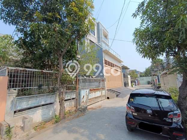 Jual Rumah Bagus Siap Huni LB 180m2 di Cengkareng, Jakarta Barat Jual Rumah Bagus Siap Huni LB 180m2 di Cengkareng, Jakarta Barat