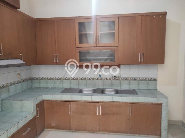 Rumah Minimalis 3 KT di Taman Royal Tangerang Rumah Minimalis 3 KT di Taman Royal Tangerang