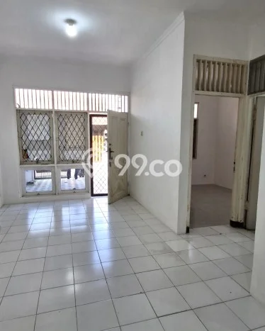 Disewakan! Rumah 3 Kamar Tidur &
1 Kamar Mandi di Citra Garden, Jakarta Barat Disewakan! Rumah 3 Kamar Tidur &
1 Kamar Mandi di Citra Garden, Jakarta Barat