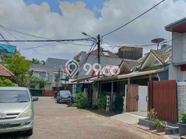 Rumah Luas Asri 2 KT Siap Pakai di Citra Garden Jakarta Barat Rumah Luas Asri 2 KT Siap Pakai di Citra Garden Jakarta Barat