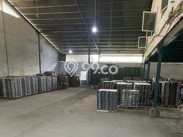 Lokasi Strategis! Dijual Gudang Bisnis di Karang Tengah, Tangerang Kondisi Baik Lokasi Strategis! Dijual Gudang Bisnis di Karang Tengah, Tangerang Kondisi Baik