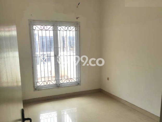 Rumah Minimalis 3 KT di Taman Royal Tangerang Rumah Minimalis 3 KT di Taman Royal Tangerang