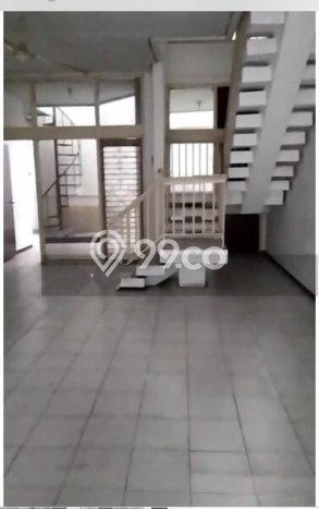 Dijual Rumah Luas Elegan Dengan View Cantik di Muara Karang, Jakarta Utara Dijual Rumah Luas Elegan Dengan View Cantik di Muara Karang, Jakarta Utara