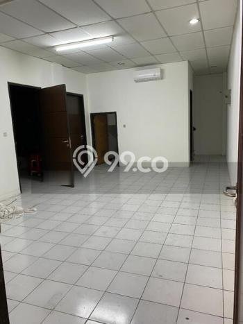 Ruko Dijual di Jakarta Utara LT 127m2 & LB 500m2 Lokasi Terbaik! Ruko Dijual di Jakarta Utara LT 127m2 & LB 500m2 Lokasi Terbaik!