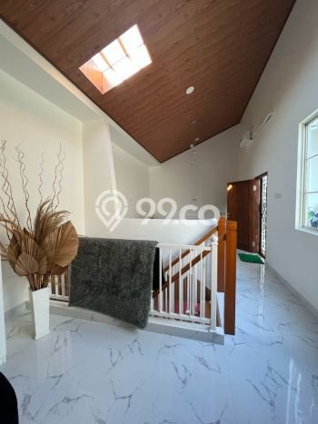 Dijual Cepat Rumah Favorit Siap Huni LB 180m2 di Tangerang, Tangerang Dijual Cepat Rumah Favorit Siap Huni LB 180m2 di Tangerang, Tangerang