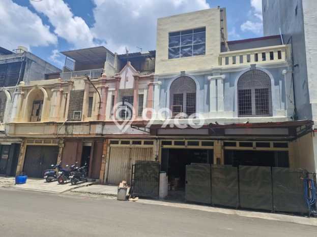 Ruko Dijual di Cengkareng LT 56m2, LB 160m2 Solusi Investasi Cerdas Ruko Dijual di Cengkareng LT 56m2, LB 160m2 Solusi Investasi Cerdas