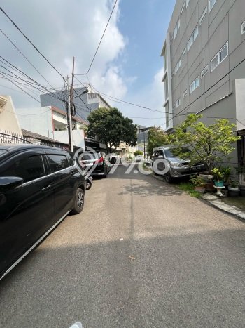 Rumah Elit LB 360m2 Siap Pakai Desain Elegan di Muara Karang, Jakarta Utara Rumah Elit LB 360m2 Siap Pakai Desain Elegan di Muara Karang, Jakarta Utara
