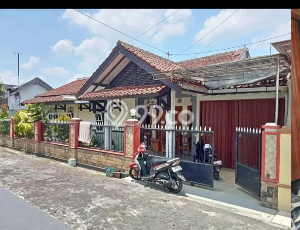 Rumah Minimalis 4 Kamar LT 183m2 di Purwokerto Rumah Minimalis 4 Kamar LT 183m2 di Purwokerto