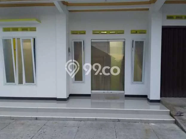 For Sale Rumah 2 Kamar Lokasi Ideal Bagus dan Strategis di Kembaran For Sale Rumah 2 Kamar Lokasi Ideal Bagus dan Strategis di Kembaran