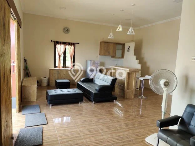 Rumah Minimalis 2 KT LT 672m2 di Baturaden Rumah Minimalis 2 KT LT 672m2 di Baturaden