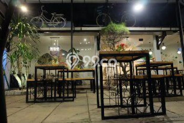 Komersial Dijual Lokasi Emas di Kembaran Luas 400m2 Komersial Dijual Lokasi Emas di Kembaran Luas 400m2