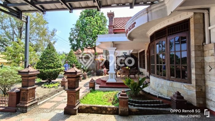 Siap Huni Rumah Mewah 7 Kamar di Purwokerto Barat Dekat ke Mana Pun Siap Huni Rumah Mewah 7 Kamar di Purwokerto Barat Dekat ke Mana Pun