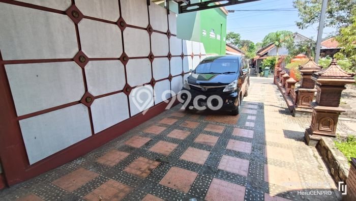 Siap Huni Rumah Mewah 7 Kamar di Purwokerto Barat Dekat ke Mana Pun Siap Huni Rumah Mewah 7 Kamar di Purwokerto Barat Dekat ke Mana Pun