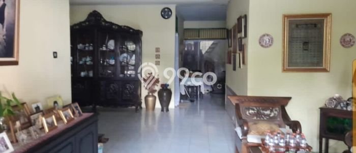 Siap Huni Hunian Elit 5 Kamar di Pasar Minggu Dekat ke Mana Pun Siap Huni Hunian Elit 5 Kamar di Pasar Minggu Dekat ke Mana Pun