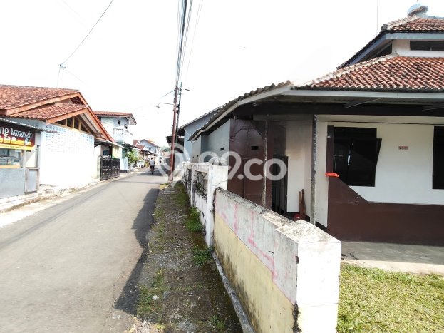 Jarang Ada! Tanah di Purwokerto Utara Punya Luas 1575m2 SHM Jarang Ada! Tanah di Purwokerto Utara Punya Luas 1575m2 SHM