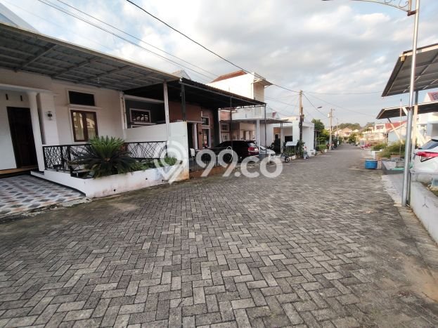 Rumah Minimalis 3 KT LT 144m2 di Baturaden Rumah Minimalis 3 KT LT 144m2 di Baturaden