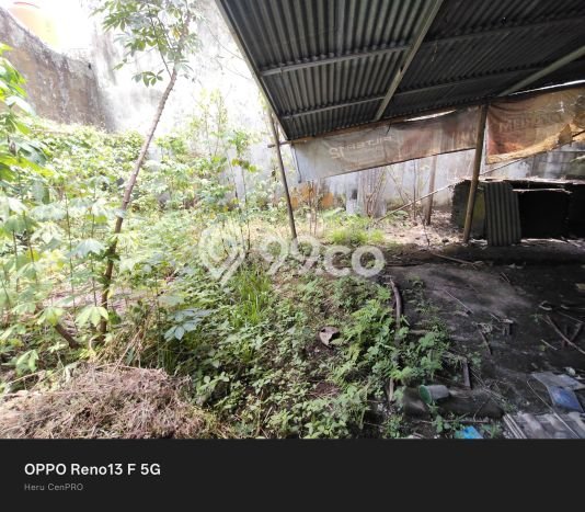 Jual Rumah Harga Miring Karanglewas Punya 1 Kamar & LT 150m2 Jual Rumah Harga Miring Karanglewas Punya 1 Kamar & LT 150m2