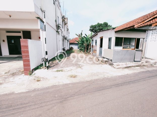 Jarang Ada! Tanah di Purwokerto Utara Punya Luas 1575m2 SHM Jarang Ada! Tanah di Purwokerto Utara Punya Luas 1575m2 SHM