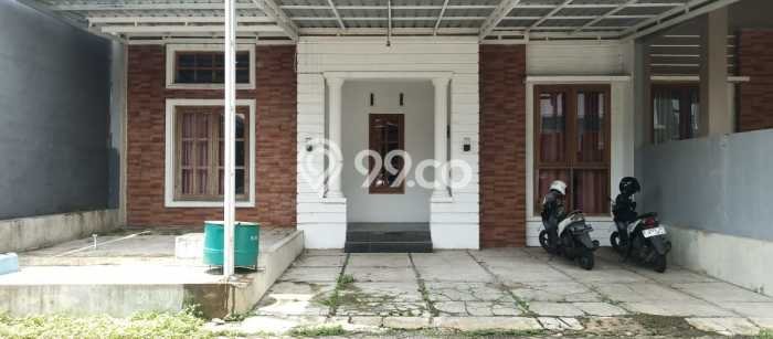 Rumah Luas Asri 3 KT Siap Pakai di Baturaden Banyumas Rumah Luas Asri 3 KT Siap Pakai di Baturaden Banyumas