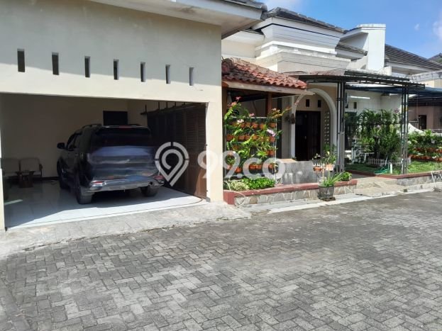 Dijual Cepat Rumah Favorit Siap Huni LB 180m2 di Purwokerto Timur, Purwokerto Dijual Cepat Rumah Favorit Siap Huni LB 180m2 di Purwokerto Timur, Purwokerto