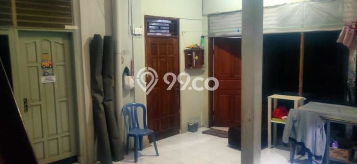 Rumah Modern Cantik 9 Kamar Bisa Langsung Pindah di Purwokerto Utara Rumah Modern Cantik 9 Kamar Bisa Langsung Pindah di Purwokerto Utara