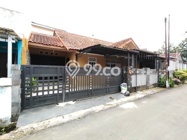 Jual Rumah Strategis Bagus Punya 4 KT di Purwokerto Utara Banyumas SHM Jual Rumah Strategis Bagus Punya 4 KT di Purwokerto Utara Banyumas SHM