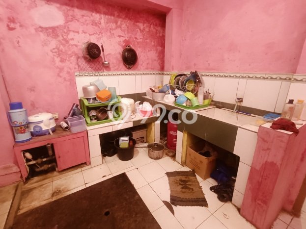 Kost Strategis di Purwokerto Utara, Luas 280m², Area Nyaman untuk keluarga Kost Strategis di Purwokerto Utara, Luas 280m², Area Nyaman untuk keluarga