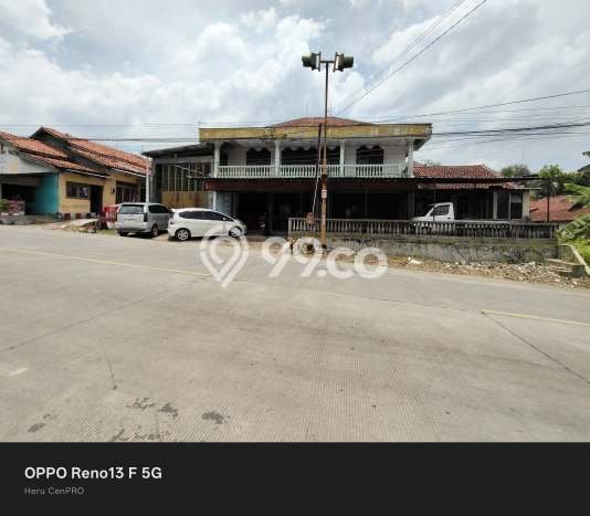 Komersial Dijual di Patikraja LT 994m2, LB 300m2 Solusi Investasi Cerdas Komersial Dijual di Patikraja LT 994m2, LB 300m2 Solusi Investasi Cerdas